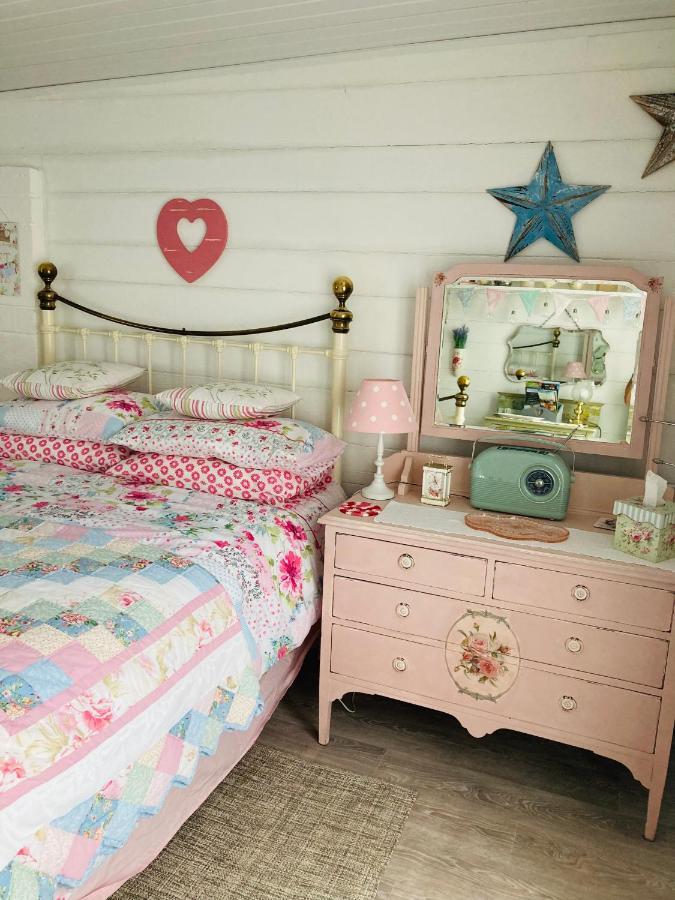 Shabby Shack Near Charlestown & The Eden Project Villa St Austell Dış mekan fotoğraf
